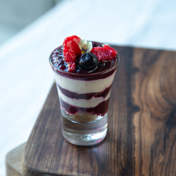Cheesecake de citricos con frutos rojos