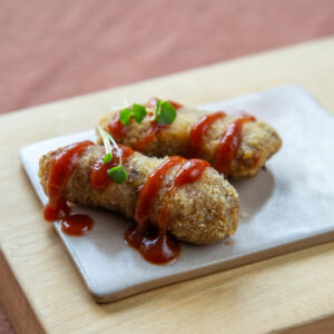 Sticks de cerdo con panko y barbacoa casera